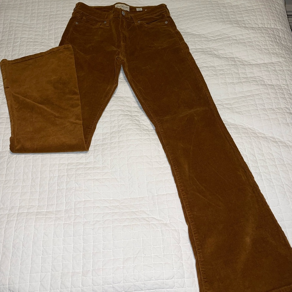 Flared Jeans